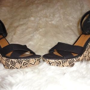 Mia Sandals